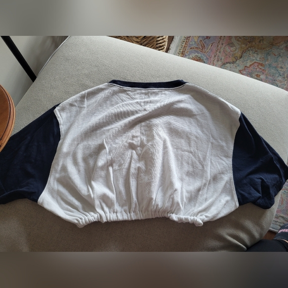 Vintage Tommy Hilfiger Crop Top Size large - Picture 4 of 5